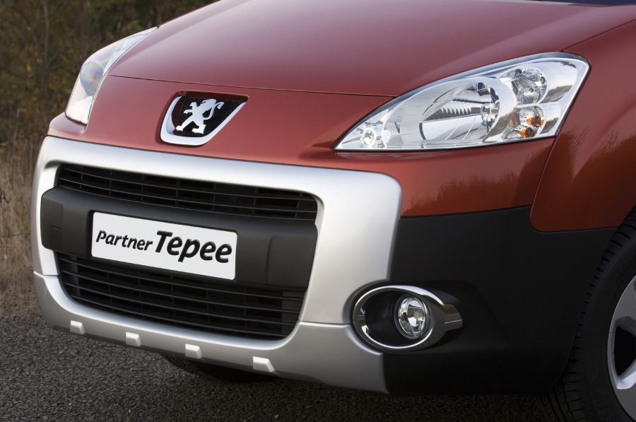  Peugeot Partner Tepee OutDoor 2008 года  (фото 11 из 84)